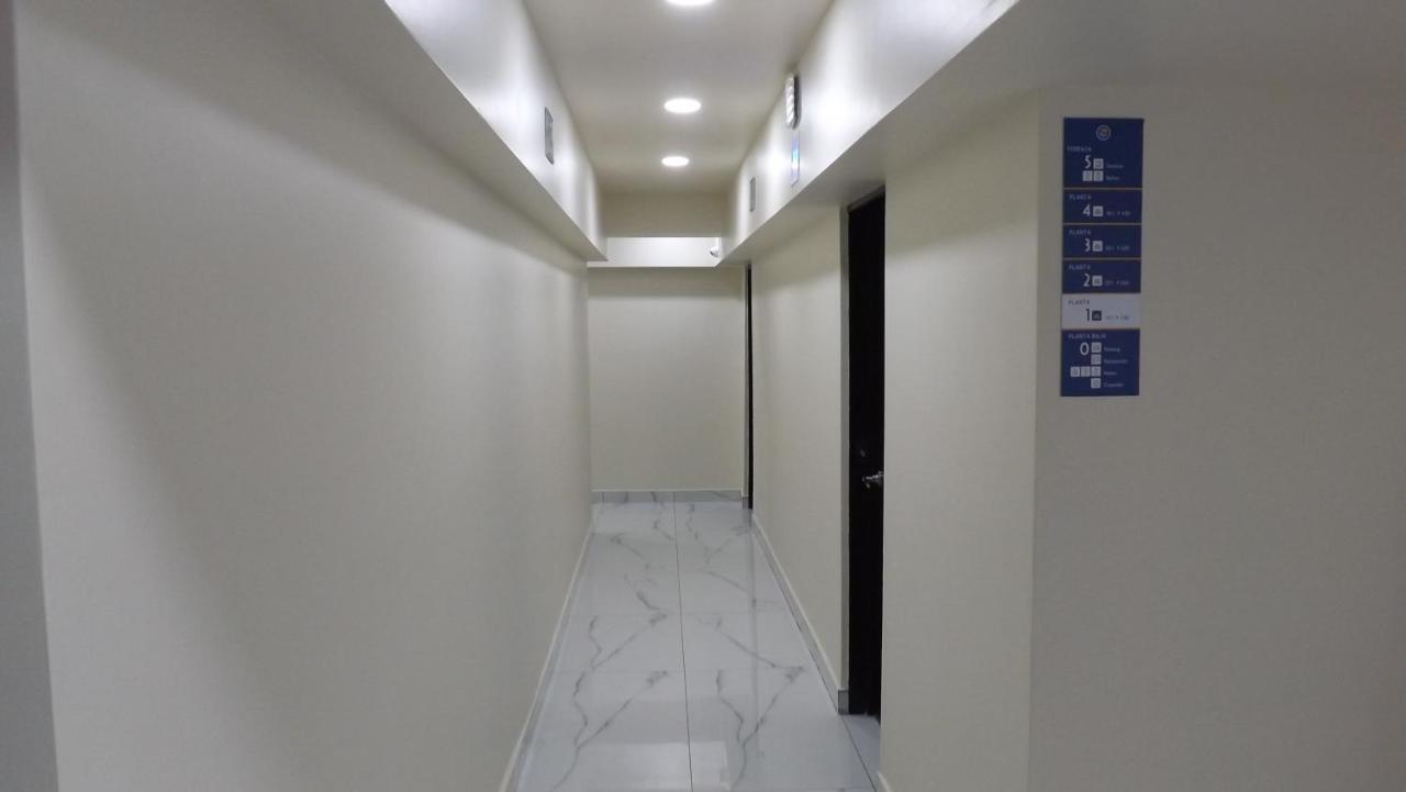 Hotel Mision 11 Тихуана Екстериор снимка