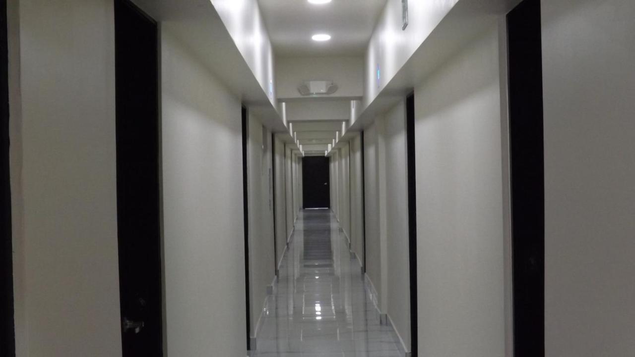 Hotel Mision 11 Тихуана Екстериор снимка