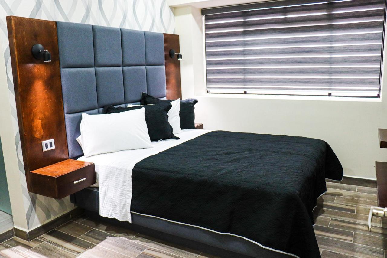 Hotel Mision 11 Тихуана Екстериор снимка