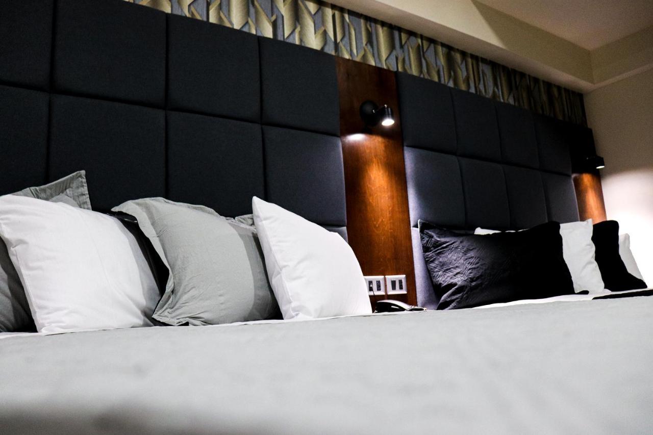 Hotel Mision 11 Тихуана Екстериор снимка