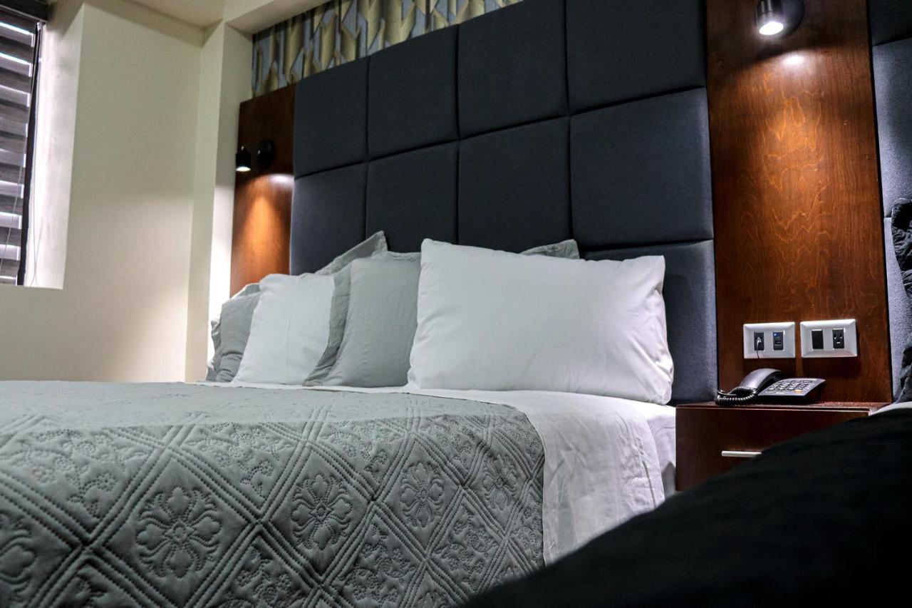 Hotel Mision 11 Тихуана Екстериор снимка