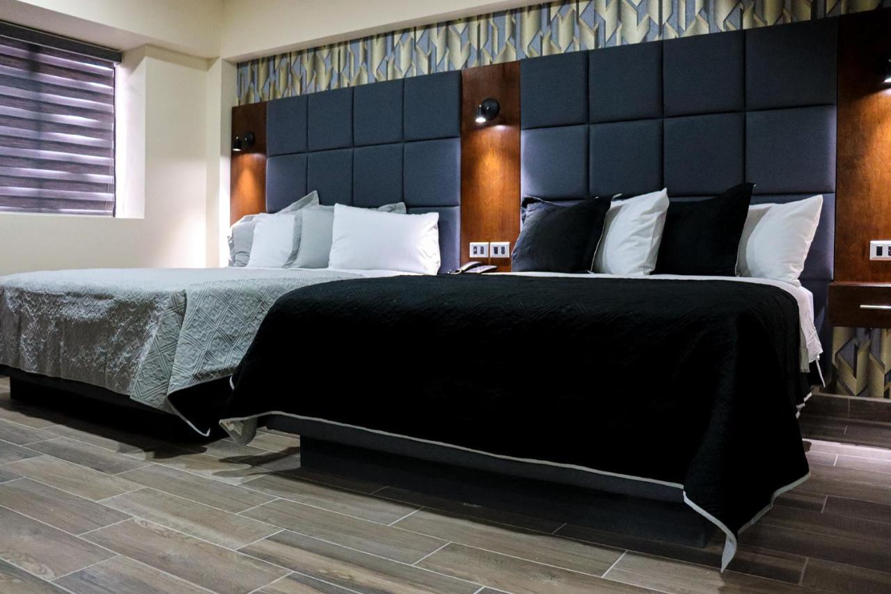 Hotel Mision 11 Тихуана Екстериор снимка